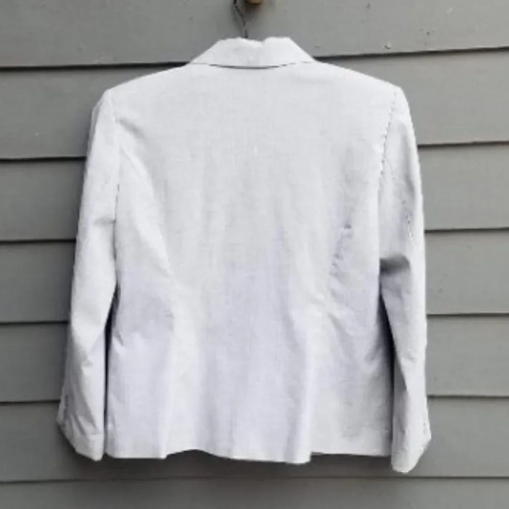 212 Collection LIGHT GRAY 2 Button Blazer Size 10 - Picture 2 of 4